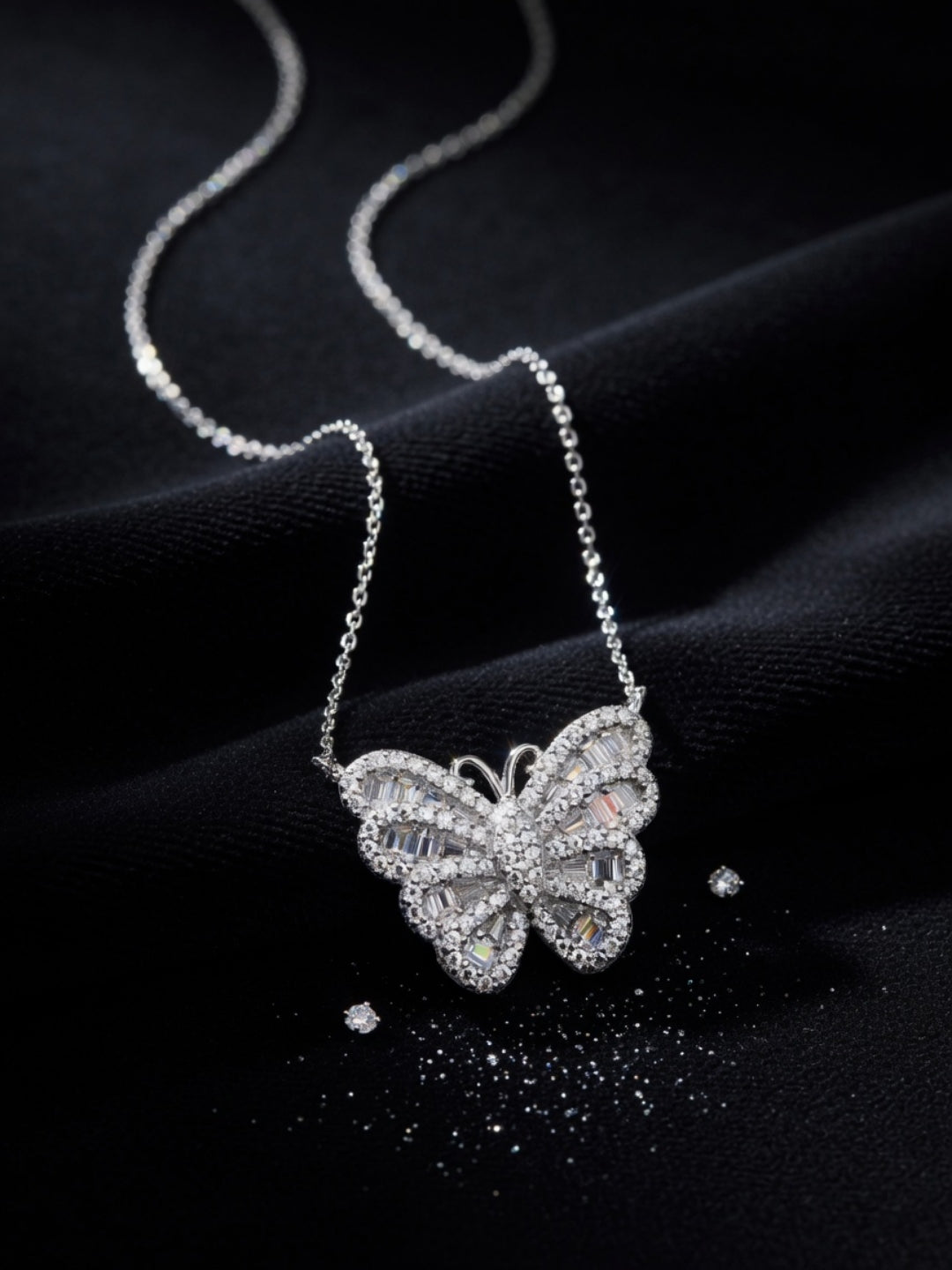 Éclat Papillon Sterling Silver Butterfly Necklace